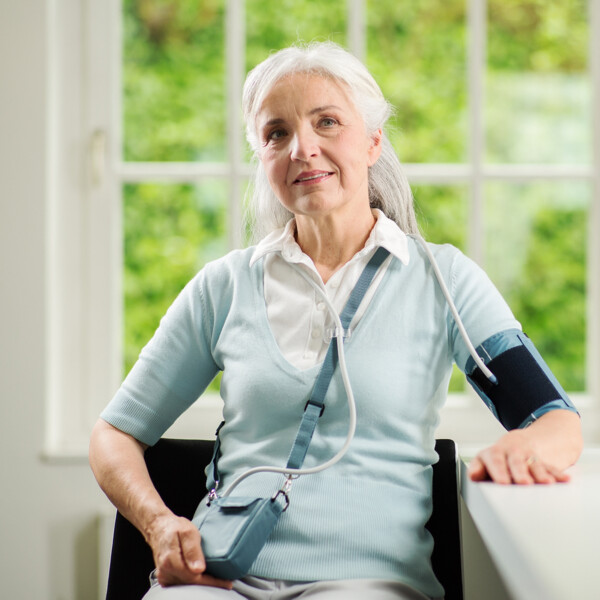 Product Page-In-Use_WatchBP_O3 AFIB