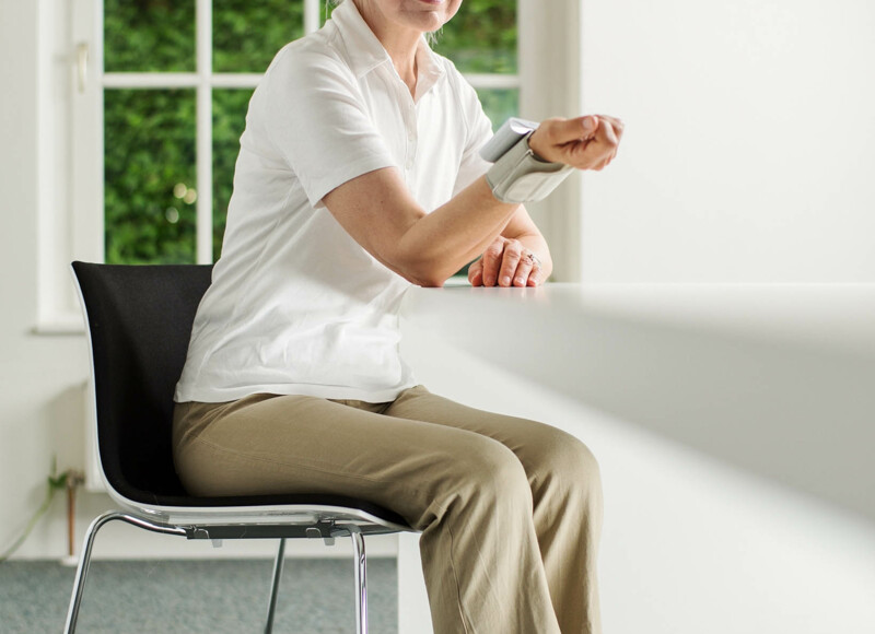 InUse_W2_woman-3